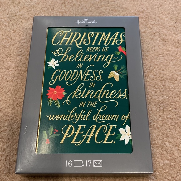 64 Hallmark Christmas Cards New in Box - Picture 7 of 8